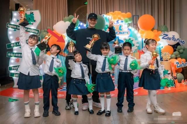 明星亲子活动,明星家庭温馨互动大盘点